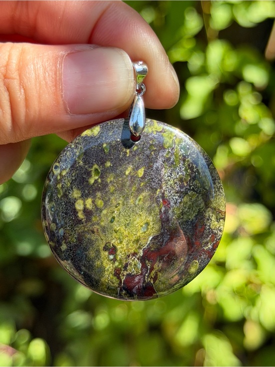 Jewelry - Sterling silver 925 stamped round blood stone pendant 2074